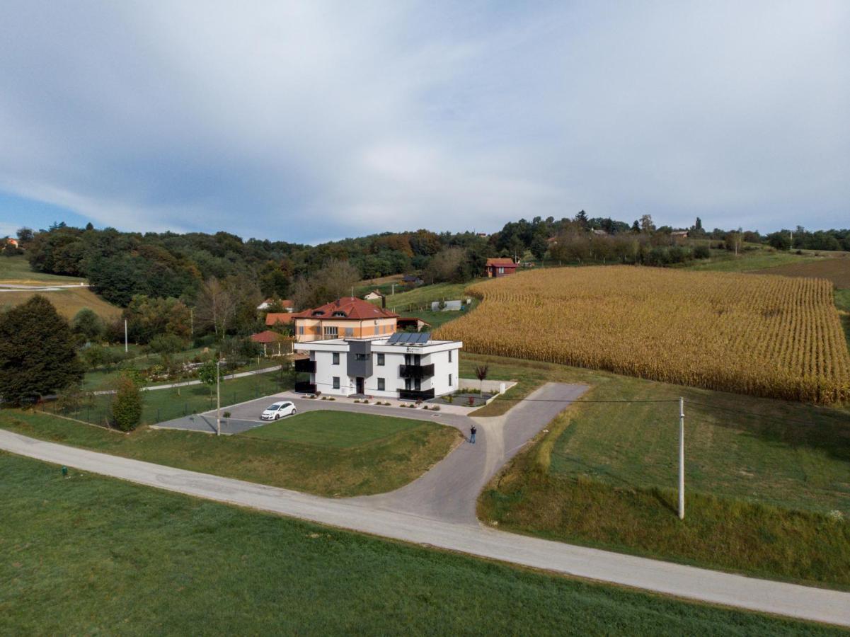 Apartments Dora Sveti Martin Na Muri Esterno foto