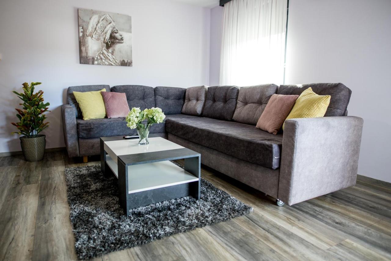 Apartments Dora Sveti Martin Na Muri Esterno foto