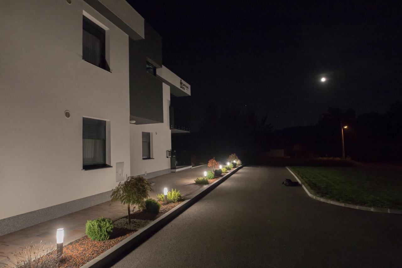 Apartments Dora Sveti Martin Na Muri Esterno foto