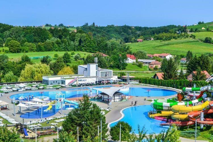Apartments Dora Sveti Martin Na Muri Esterno foto
